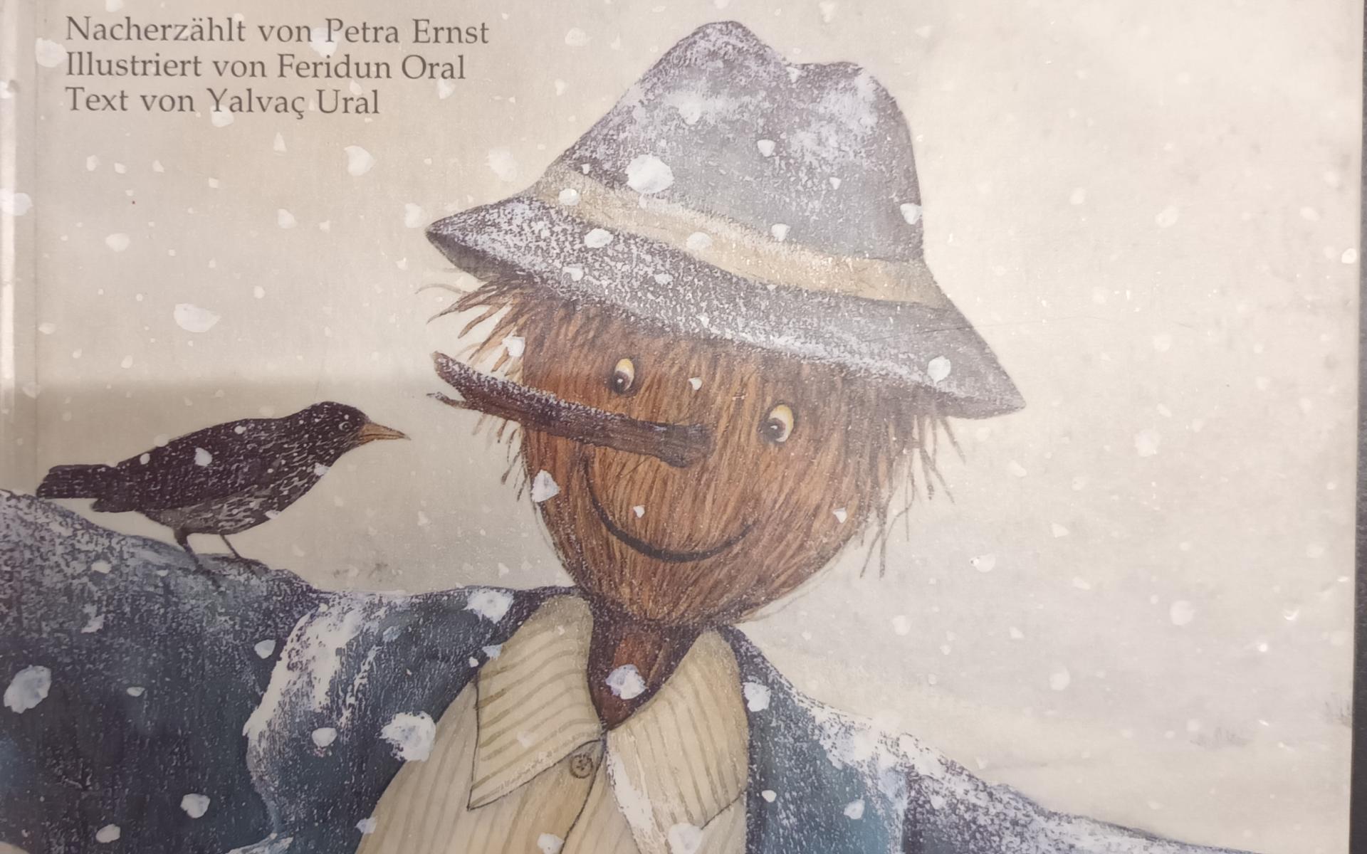 Star auf Vogelscheuche